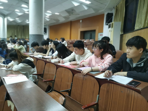 图片1 图片1