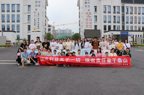 图片1 图片1