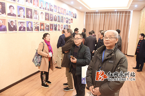 湖南科技学院：举行纪念恢复高考四十周年暨77级校友返校活动