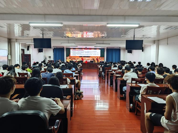 学院举办2025年上期入党积极分子培训班（图）