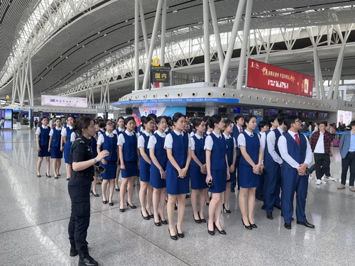 图片2 图片2