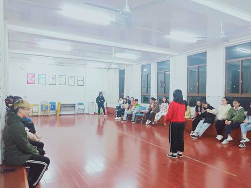 图片14 图片14