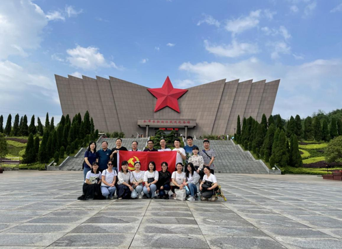 图片1 图片1