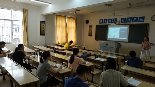 传媒学院教工第一党支部开展微党课集体研讨活动 传媒学院教工第一党支部开展微党课集体研讨活动