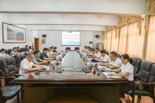 学校与零陵区中医医院合作共建校医院签约仪式现场 学校与零陵区中医医院合作共建校医院签约仪式现场